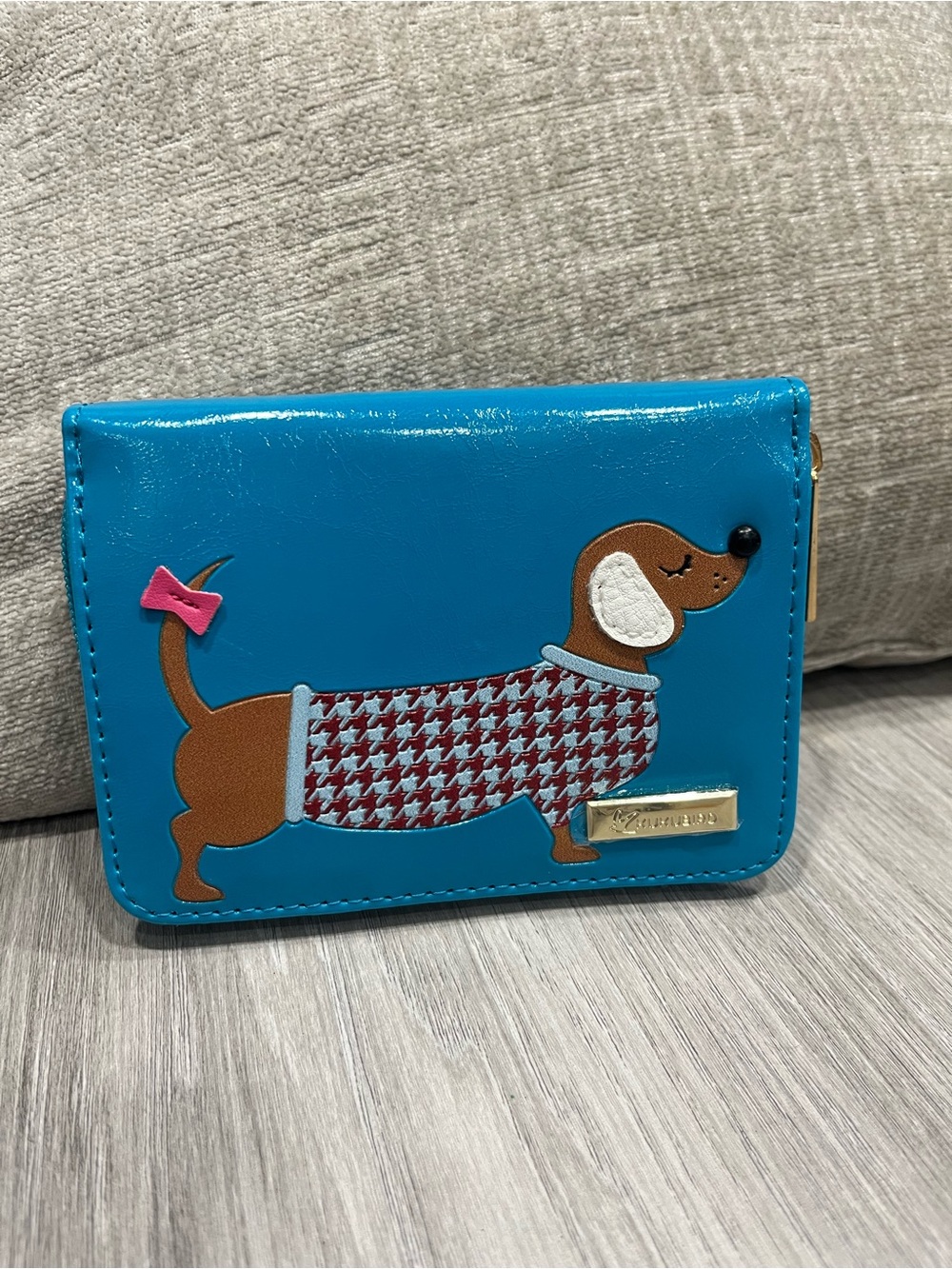 Kukubird Sauage Dog Womens Wallet PU Leather Bifold Card Holder Blue Red